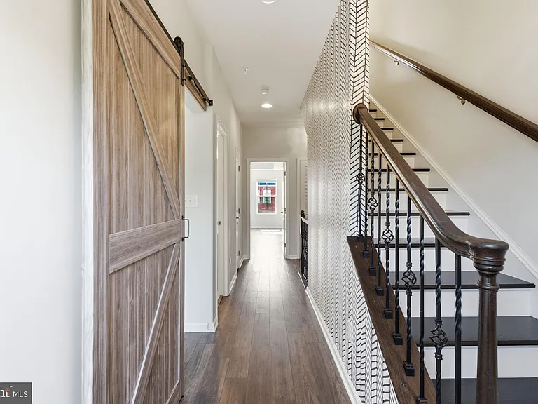24859 Coats Sq — Photo 41