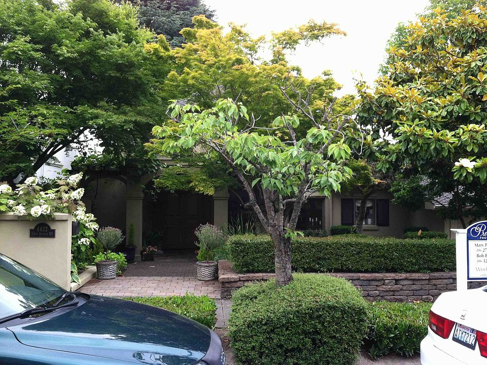 2nd image of 4422 55th Ave NE