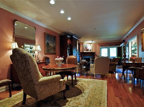 5th image of 3818 W End Ave APT 101