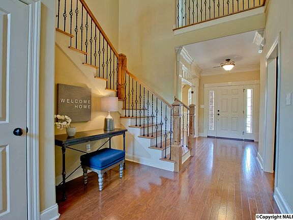 4th image of 7063 Jacks Creek Ln