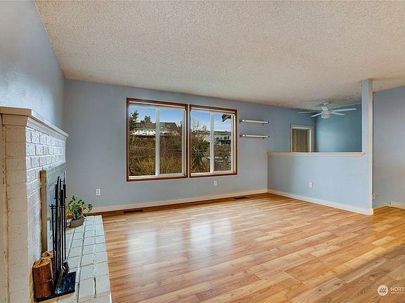 5th image of 2526 N Narrows Drive