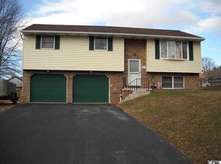 188 N Mount Joy St, Elizabethtown, PA