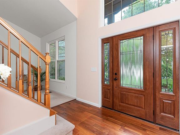 5th image of 4246 Placepointe Dr