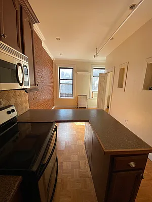 Rented by Corcoran | media 19