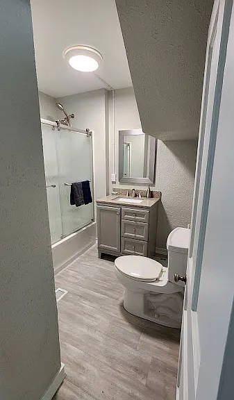 930 Williams St — Photo 2