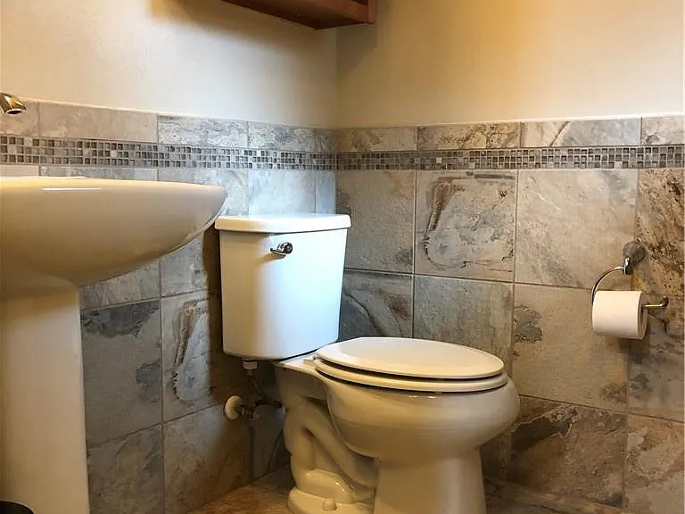 1303 Casey St #A — Photo 10