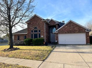 2248 Merritt Way, Arlington, TX 76018