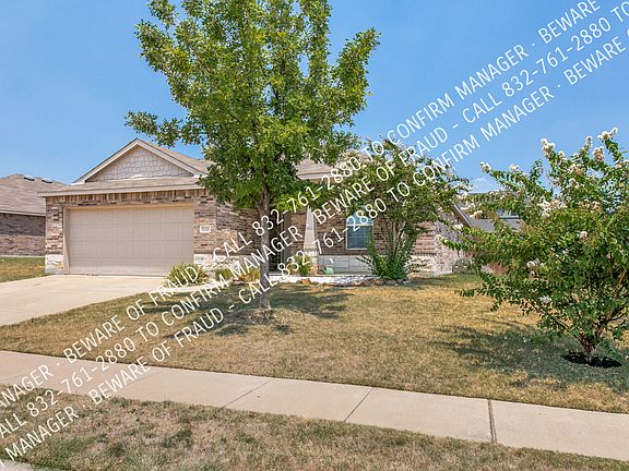 2nd image of 1128 Foxglove Ln