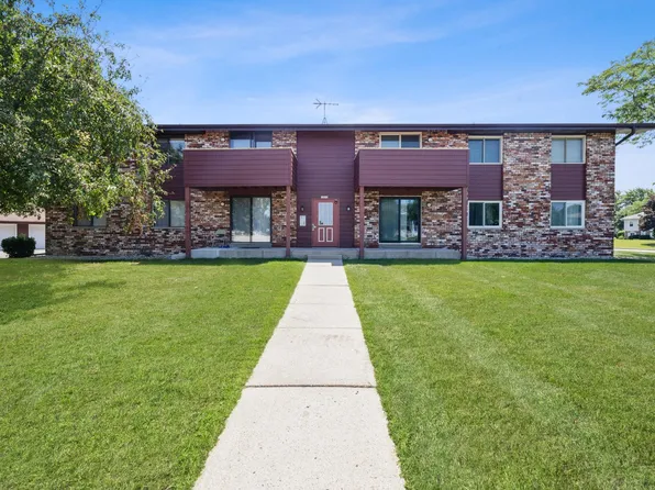 10345 W Whitnall Edge Dr Unit 201, Franklin, WI 53132