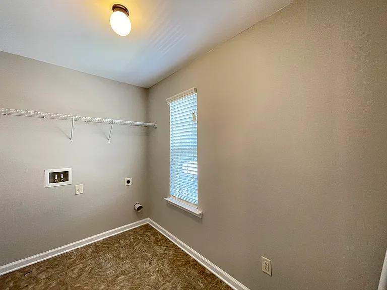2322 Turnbury Glen Walk — Photo 14