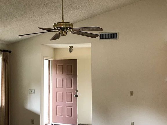 5th image of 10237 N 66th Ave