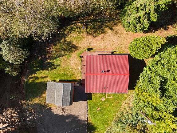 2nd image of 17385 Evergreen Dr