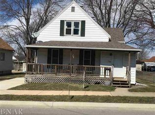 1107 W Macarthur Ave, Bloomington, IL