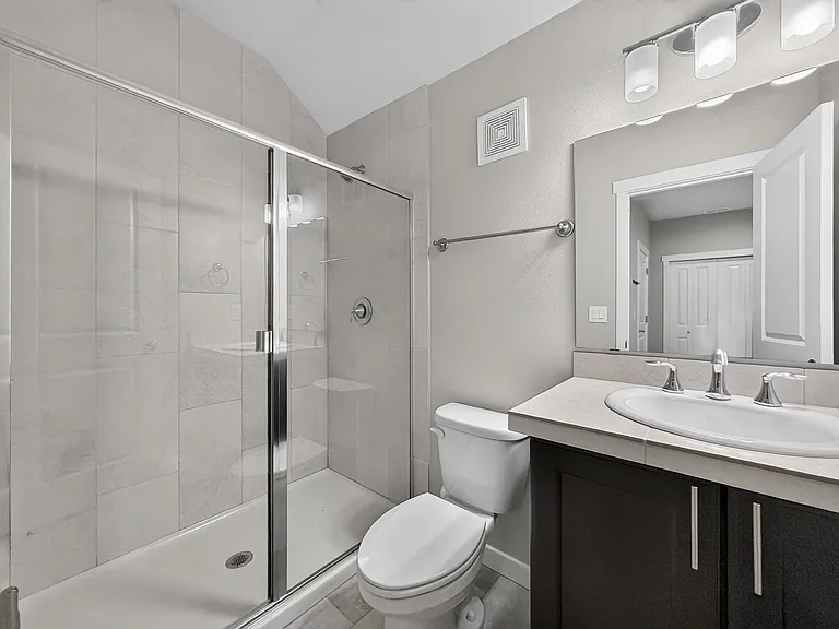 15249 NE Woodland Pl — Photo 23