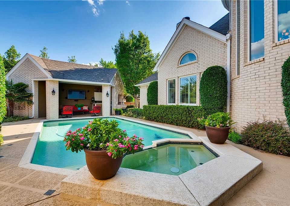 1st image of 6005 Highland Hills Ln