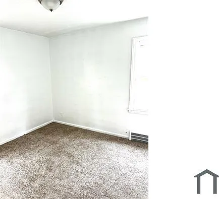 15216 Fairmount Dr — Photo 13