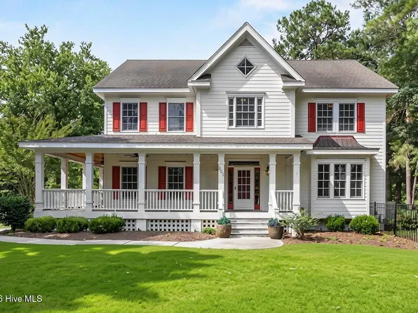 301 Red Fox Run Drive, Wallace, NC 28466