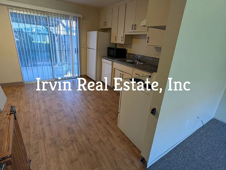 3028 Carver Rd — Photo 10