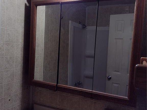 5th image of 1135 Bookwalter Ave