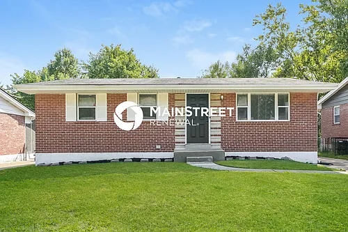 1376 Cove Ln Photo 1