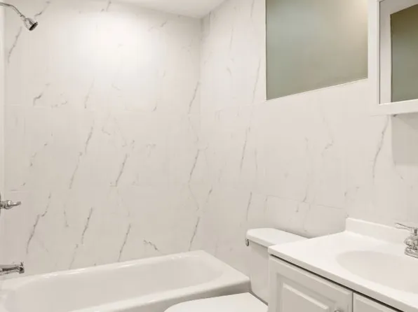 408 Rogers Avenue image 4 of 7