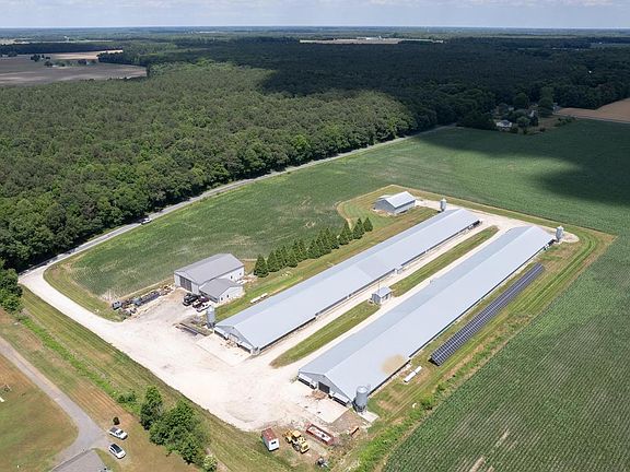 4th image of 5405 Wesley Rd