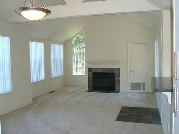 1st image of 567 Cutwater Ln