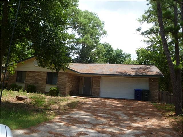 Just painted inside and out. Ready to move into!!!!!