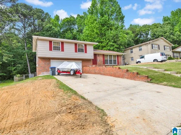 616 Basswood Dr, Adamsville, AL 35005