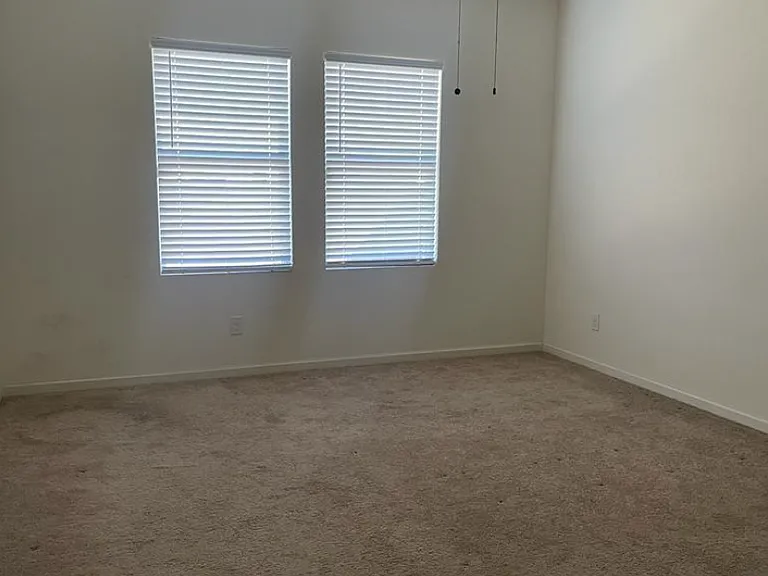 501 Swift Current Dr — Photo 9