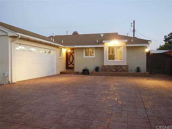 3rd image of 12660 Arminta St