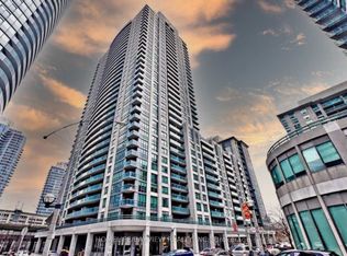 19 Grand Trunk Cres #3508, Toronto, ON M5J 3A3