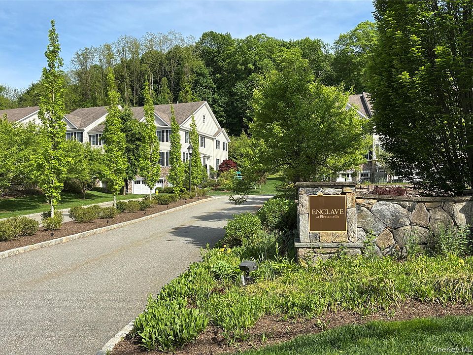 1st image of 57 Dennis Lane