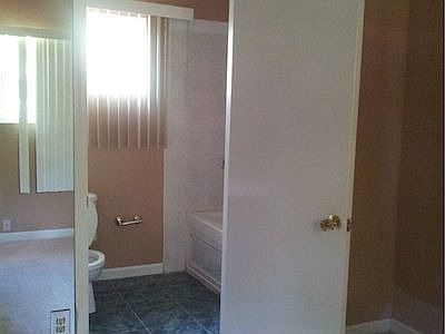 2nd image of 393 Alameda Del Prado #B