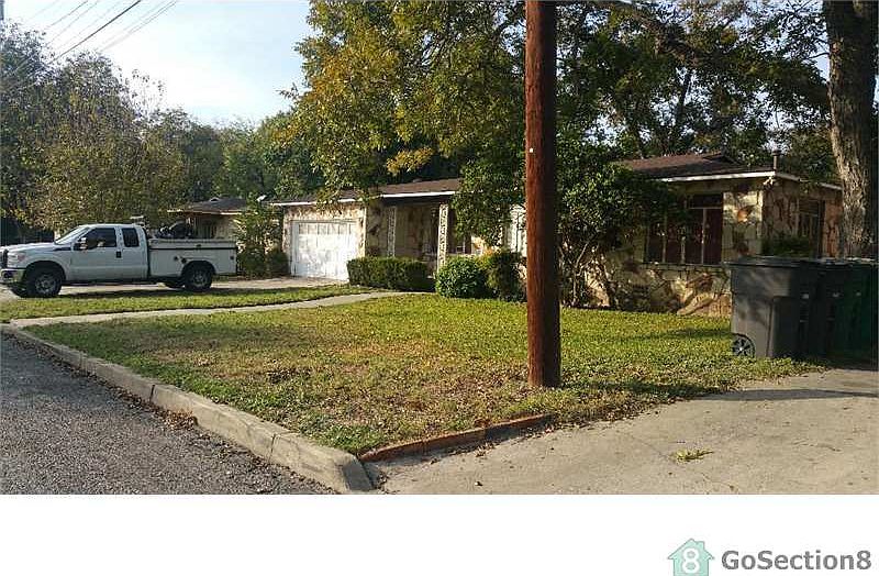 1st image of 1219 Vanderbilt St