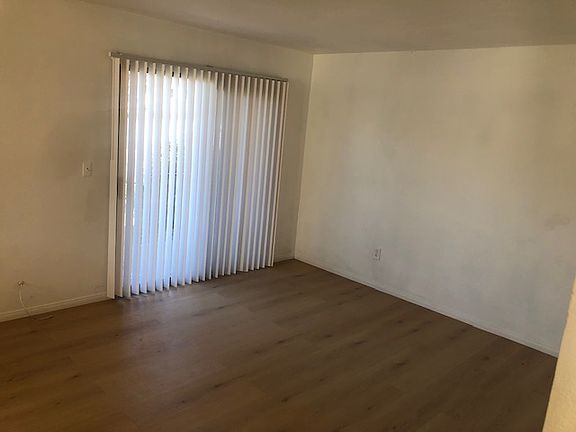 3rd image of 73420 San Gorgonio Way APT 1