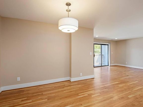 5th image of 4060 McGee St APT 7