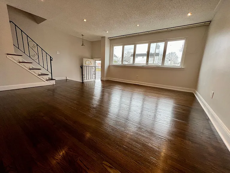 11756 Lanett Rd — Photo 6