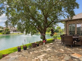 934 Poydras St, Sugar Land, TX 77498