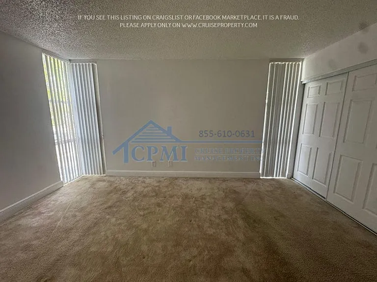 2930 Forest Hills Blvd — Photo 74