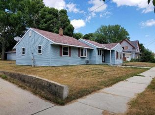314 1st Ave, Adell, WI 53001