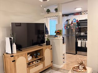 254 Hurley St #1R, Cambridge, MA 02141