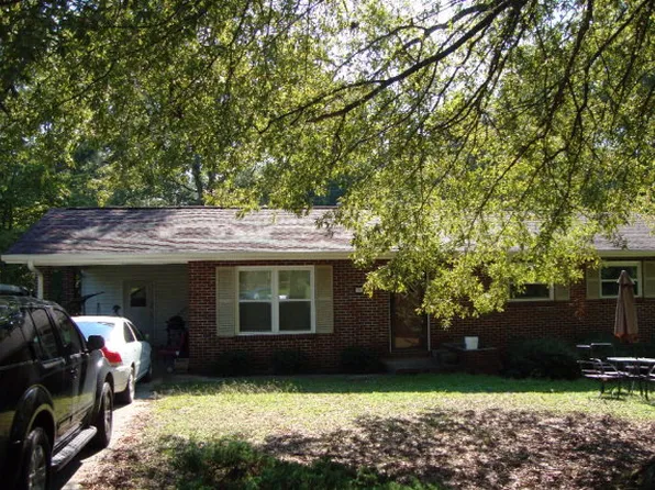 706 Central Rd, Thomson, GA 30824