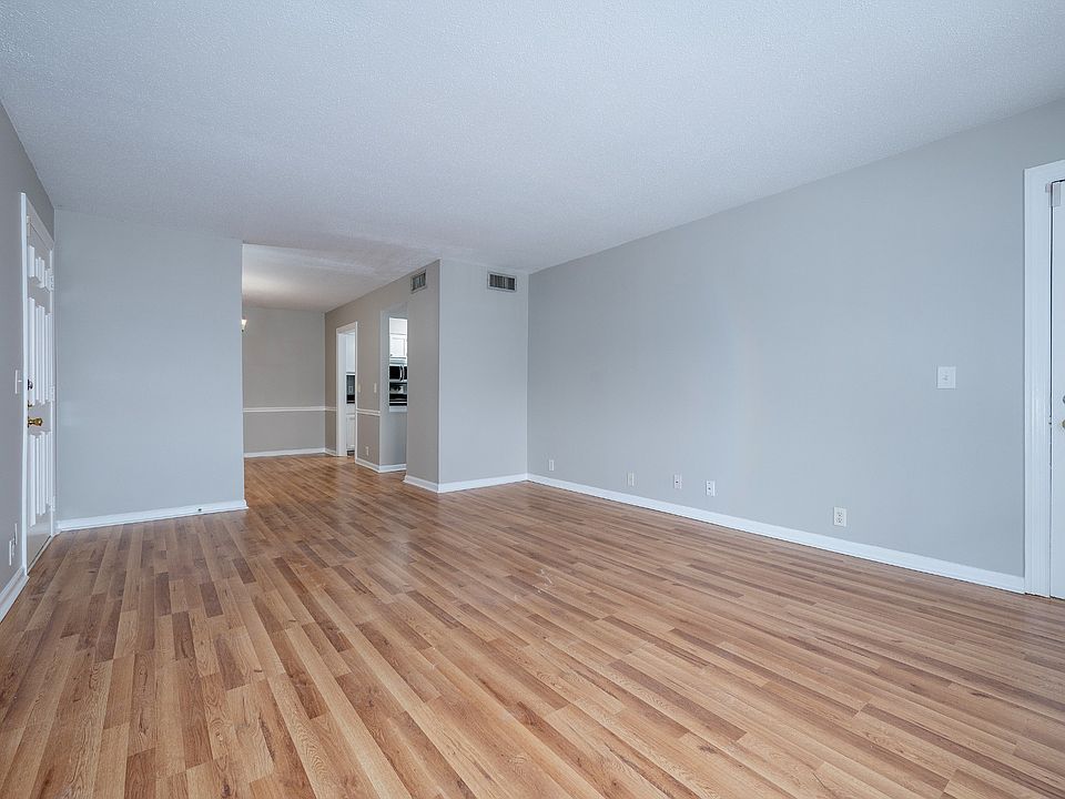 1st image of 1280 Middle Tennessee Blvd APT B5