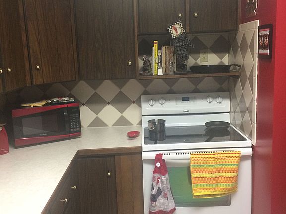 Wonderful backsplash!