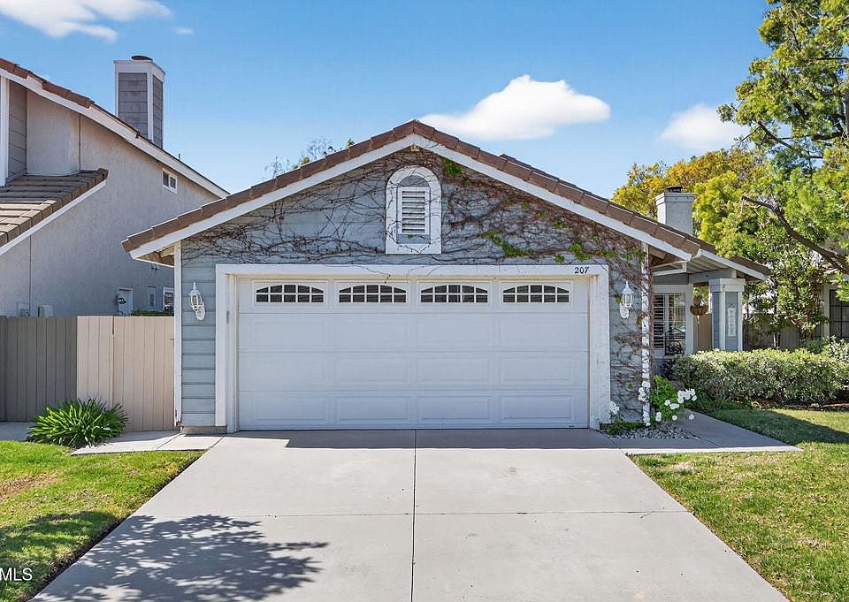 1st image of 207 Camino Leon