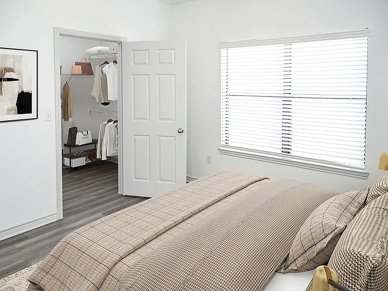 3x2 1370 sqft C1 - Second Bedroom