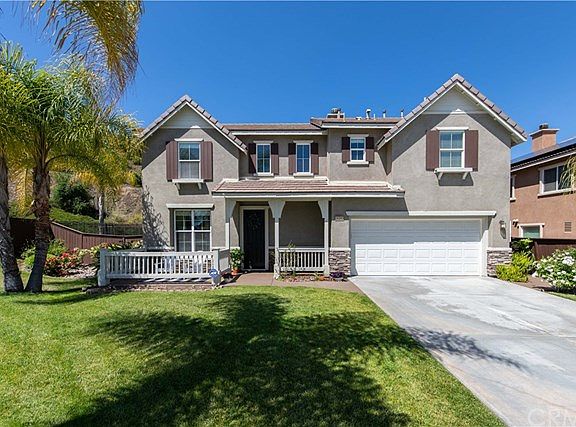 4th image of 36265 Redbud Ln