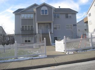 303 Forest Rd UNIT 201, Monroe, NY 10950