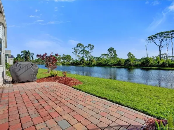 8420 Gallberry Cir, Port Saint Lucie, FL 34952